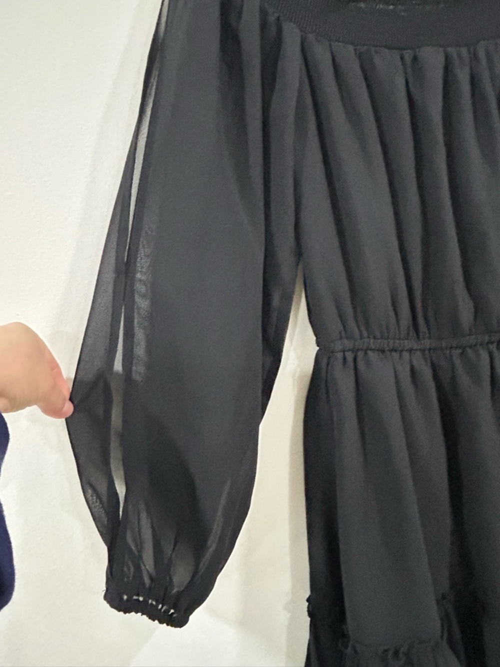 Off-Shoulder Black Long-Sleeve Chiffon Dress - Picture 4 of 4